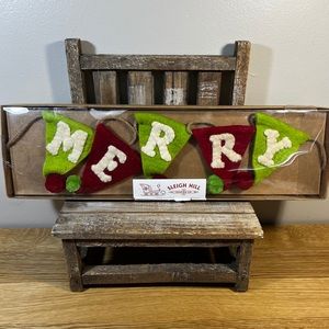 Sleigh Hill MERRY Christmas Felt Garland